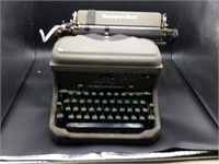 VTG Remington Rand Typewriter Chicago Brd of Ed