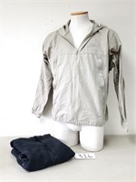 Men's Nike Windrunner and Canvas Jackets - Large