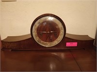 Kierrzle German mantle clock with key 9x24x5