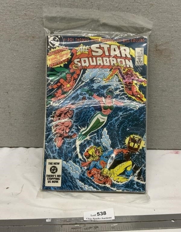 Sealed 5 Comic Book Lot & VR Puzzle Pack