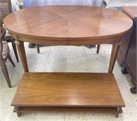 Oval Dining Table with Two Leaves