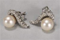 Ladies 18ct White Gold, Pearl and Diamond Earrings