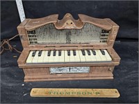 Vintage Emenee Electric Golden Pipe Organ untested