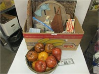 Vintage collectibles- Fruit basket, tray & more