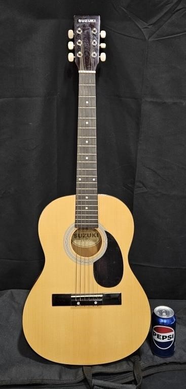 Suzuki SSG-2 Classical Acoustic Guitar