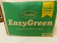Unopened Scotts easy green lawn spreader #70987
