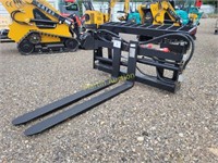 Hydraulic Skid Steer Forks +