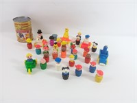 Petite figurines dont Sesame Street