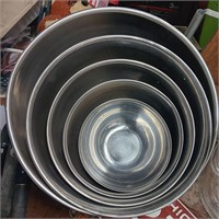 Stainless Steel Nesting Bowl Set
