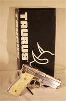 Taurus PT 945 .45acp cal Pistol