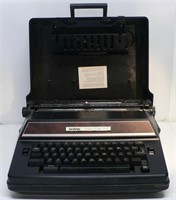 BROTHER CORRECT-O-BALL XL TYPWRITER W/ CASE