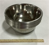 Lot of stainless bowls