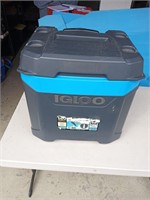 Igloo 120 HR 62 Quart Cooler 18"x21"x20"