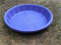 Summer Escapes Plastic Pool, 43" diameter