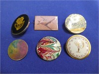 (6) Brooches