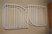 Two Wire Corner Shelves