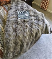 Fuzzy Throw Blanket & Safari By Patrick De Wilde