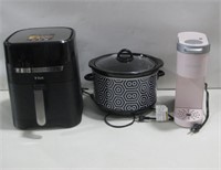 Assorted Small Kitchen Appliances All Power On