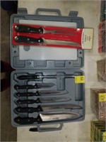 Maxam carving set with additional peices