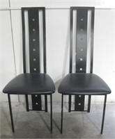 2 Vtg Black Metal 17.5" X 16" X 41.75" Chairs