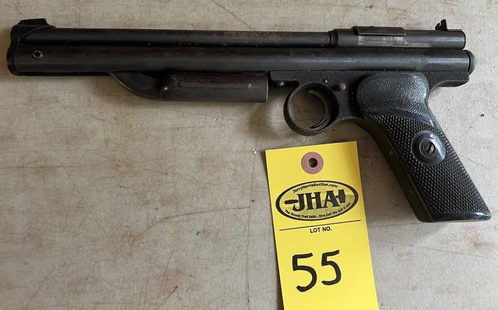 Vintage Crosman 137 Pump Pellet Pistol