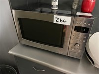 LG S/S Front Microwave Oven & Grill Press