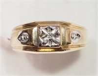 47R- 10k yellow gold diamond ring - $900