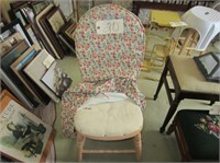 spindle round back chair