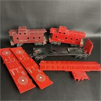 Vintage Lionel Train Cars Some Damage