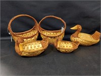 Wicker duck baskets