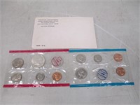 1969 Uncirculated P&D Mint U.S. Coin Set w/ 40%