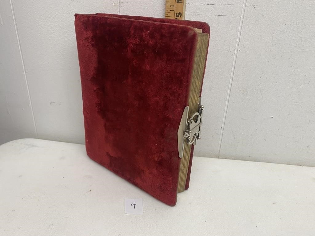 Antique Photo Album With Velvet Cover