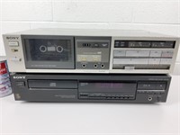 2 articles Sony : 1 enr. cassette + 1 lecteur CD