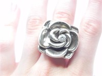 925 STERLING ROSE RING- SIZE 6.5