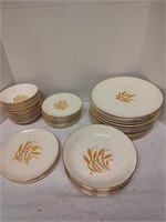 Golden Wheat Dish Set 46 Pieces