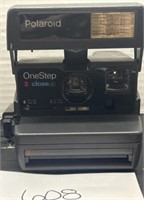 Vintage Polaroid Ine Step Close up Camera