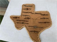 TEXAS SHAPED WOOD WALL ART WITH BARBED