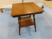 SQUARE SOLID WOOD SPOOL TABLE with 2 TIERS