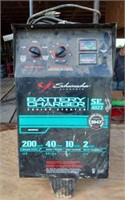 SCHUMACHER BATTERY CHARGER- WITH ENGINE START -
