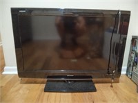 SHARP 32" Flat Screen TV