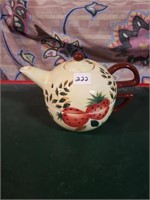 FUNKY STACKING TEAPOT/CUP