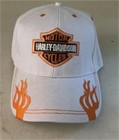 HARLEY DAVIDSON BALL CAP-WHITE W/FLAMES/ADJUSTABLE