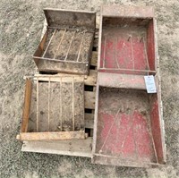Pallet of  4 Wall Mount Sheep Feeders