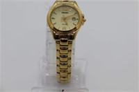 SEIKO WOMENS SOLAR POWERED GOLD WATCH - USED