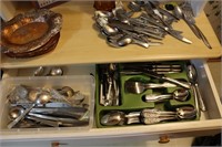 Lot of Flatware including Towle, Oneida, Rodgers,