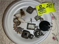 GROUP OF COSTUME JEWELRY, SLIDES AND PENDANTS