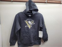 NEW NHL Pitsburgh Penquins Hoodie Boys Size S(6/7)