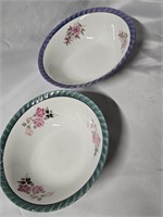 TWO JAPANESE FLORAL LUSTERWARE SERVING BOWLS