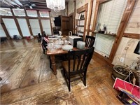 NICE PINE BANQUET TABLE WITH EIGHT CHAIRS