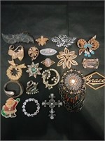20 Pins / Broaches